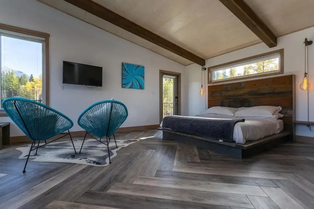 Blackstone B&B