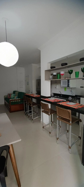 Apartamento novo nas Toninhas com Wifi
