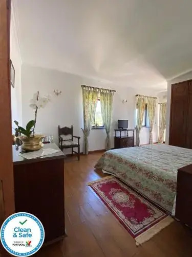 Guest House Toca dos Grilos