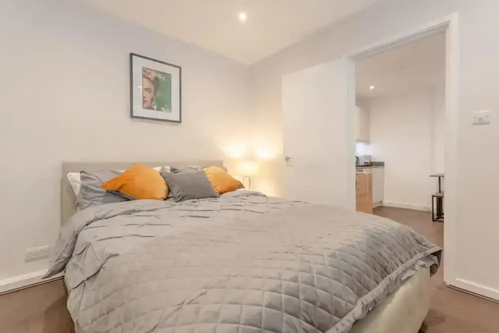 Modern Flat in the Heart of West London