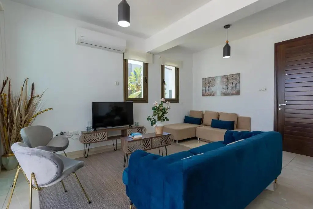Sea La Vie 3-BR Villa in Protaras