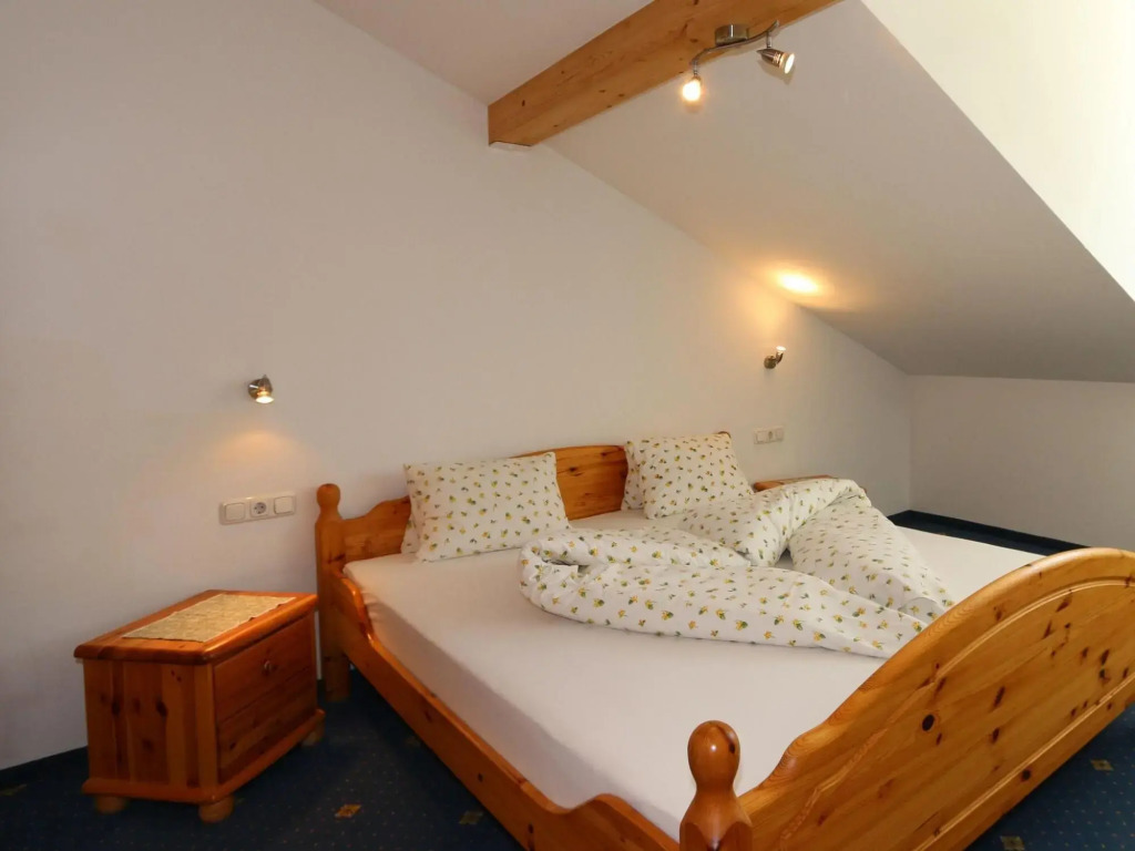 in Bichlbach with 1 bedrooms and 1 bathrooms