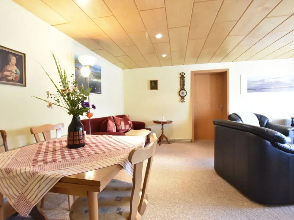 Gorgeous Holiday Home in Lutten Klein near the Sea