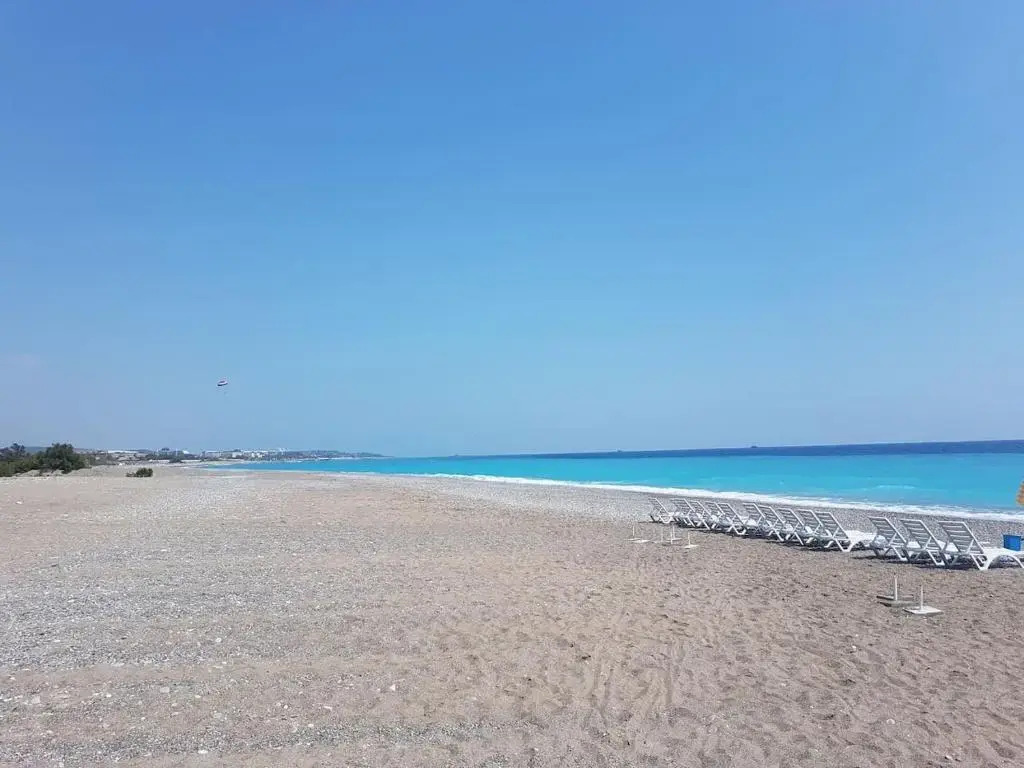 Triplex Villa I Private Beach I Walking Distance to the Sea 300 meters