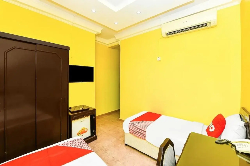 Marina Hotel