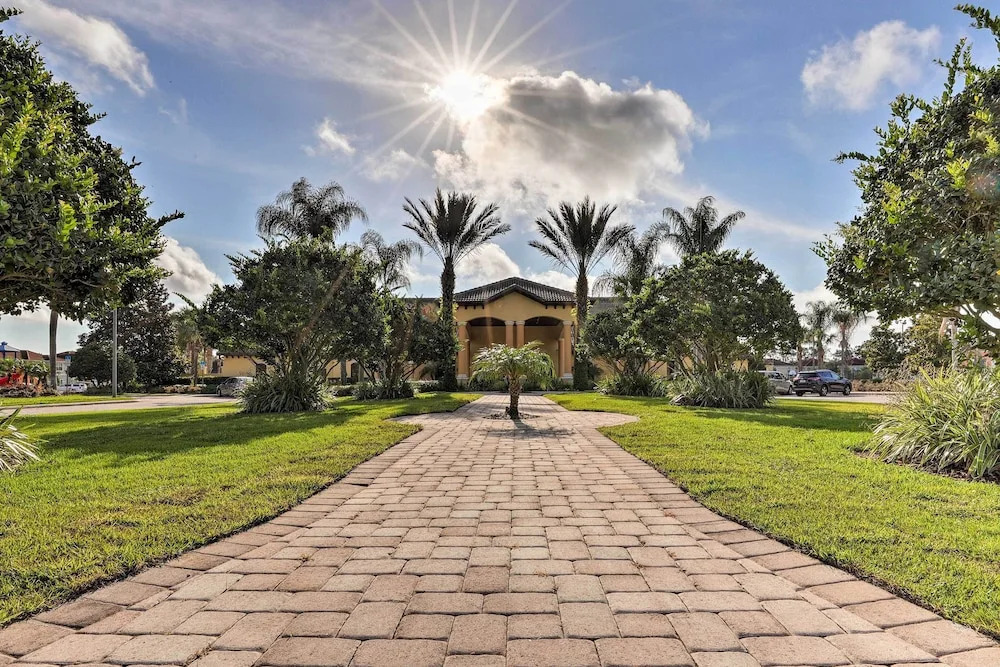 5 Mi to Walt Disney World! Gem w/ Resort Perks
