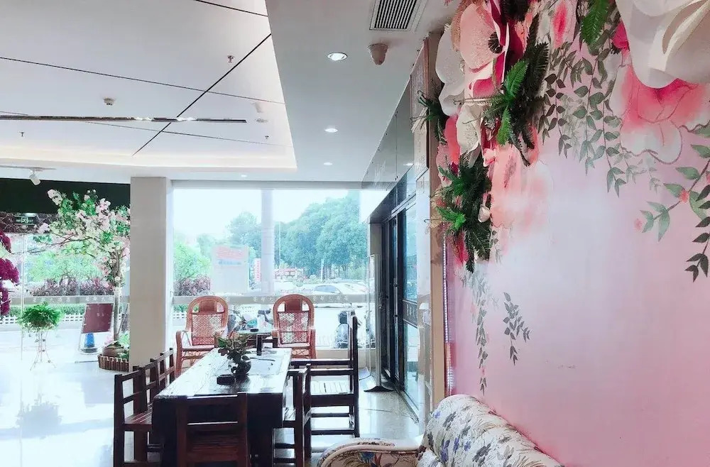 Shishi Xing Du Hua Du Hotel