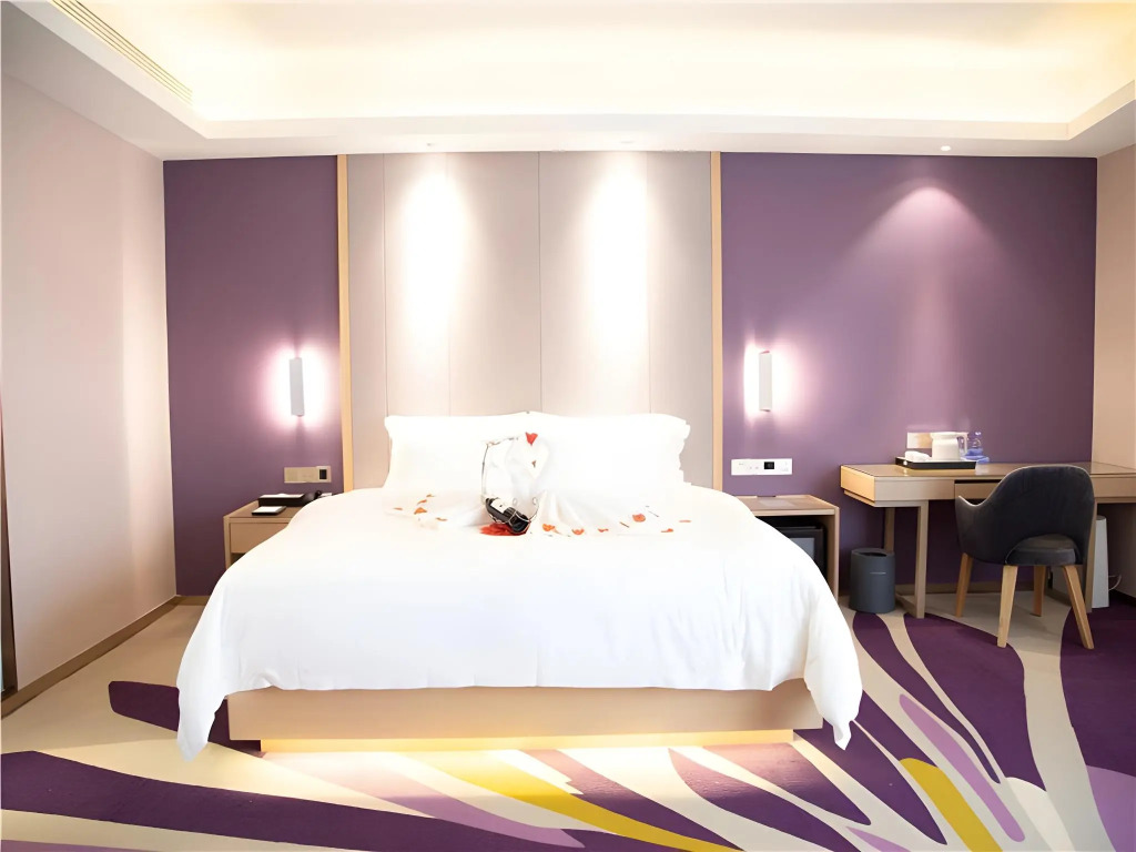 Lavande Hotels·Dayun Center Hengang Metro Station Shenzhen