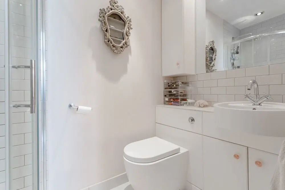 2 Bedroom Garden Flat in Brondesbury Park