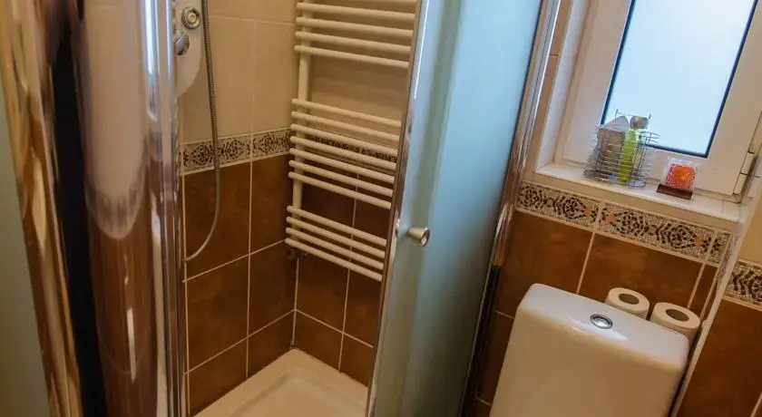 Apartment 24