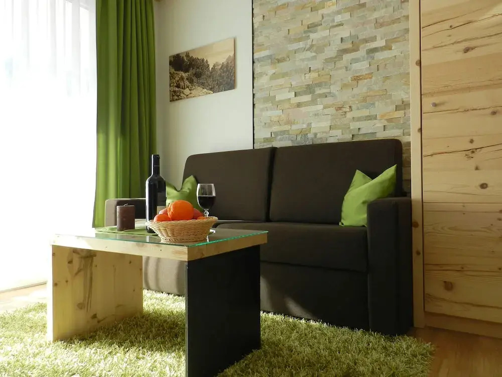Garni Apartments Mezdi
