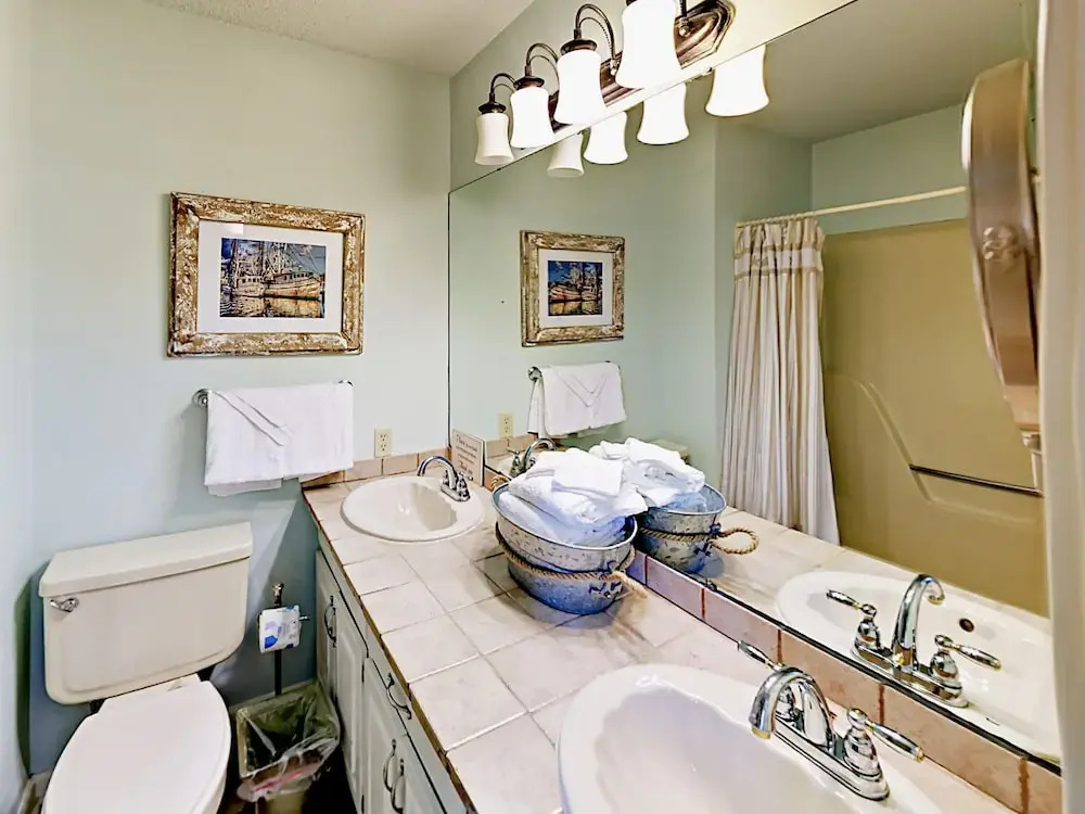 635 Bonita Court Cottage 3 Bedrooms 2 Bathrooms Cottage