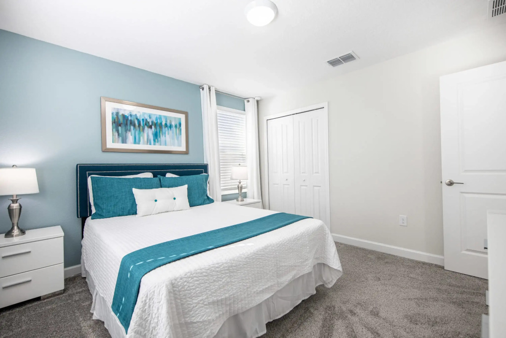 Unique Home with theater, game room and private pool near Disney