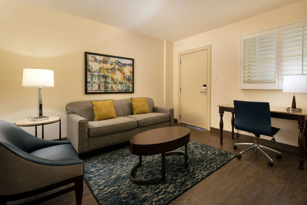 Embassy Suites by Hilton New Orleans Convention Center