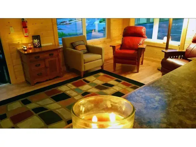 Rolling Hills Lodge