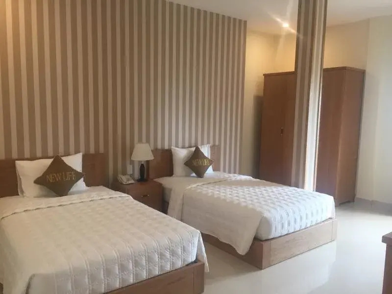 New Life Hotel