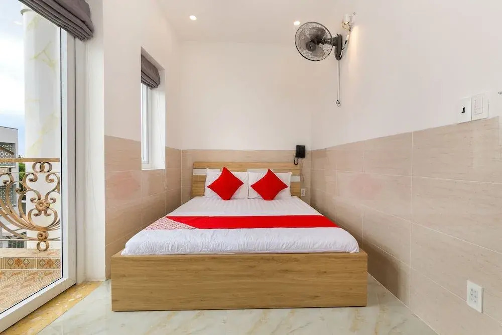 OYO 235 Ngoc Dung Hotel