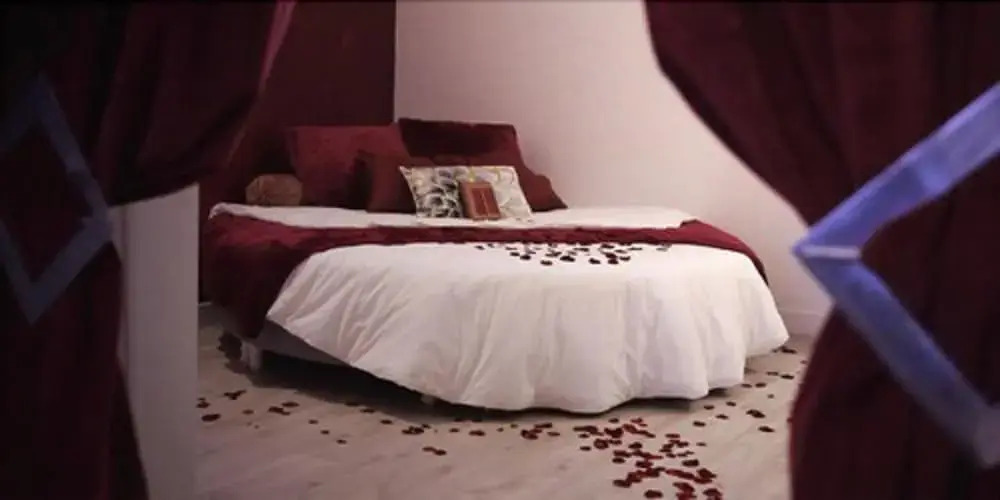 Ignite Love Room