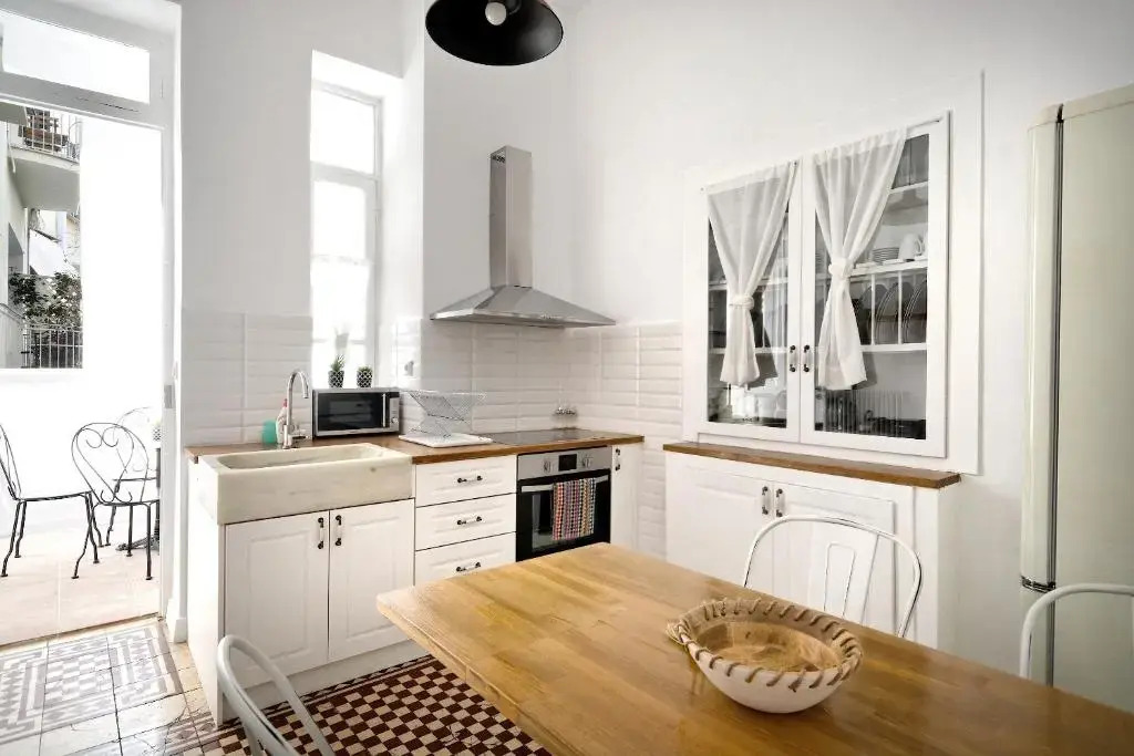 Acropolis Echoes Apartment
