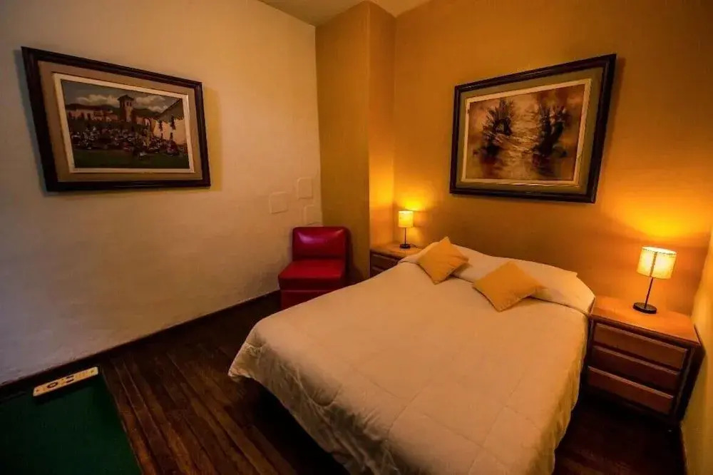 Flying Dog Hostel