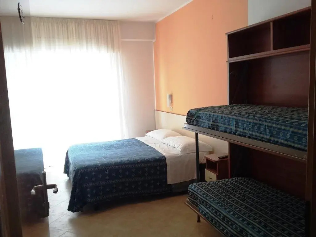 Hotel Altis