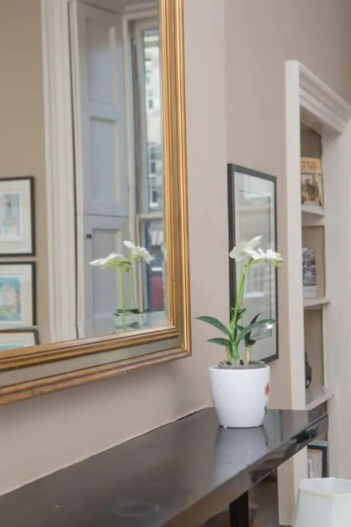 JOIVY Stylish Heart of Edinburgh Gem
