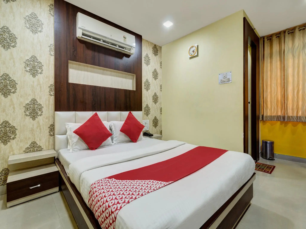 OYO 4283 Hotel Satguru