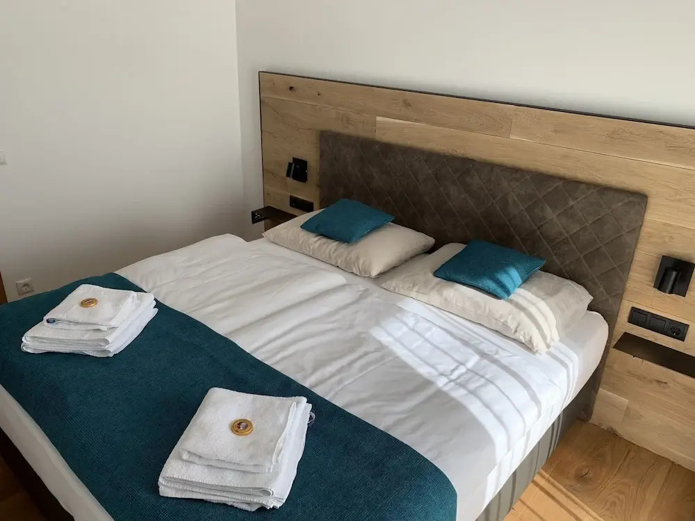 Luxury Apartment With Shared Sauna in Center Mariapfarr