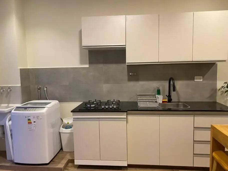 Americas Apartment