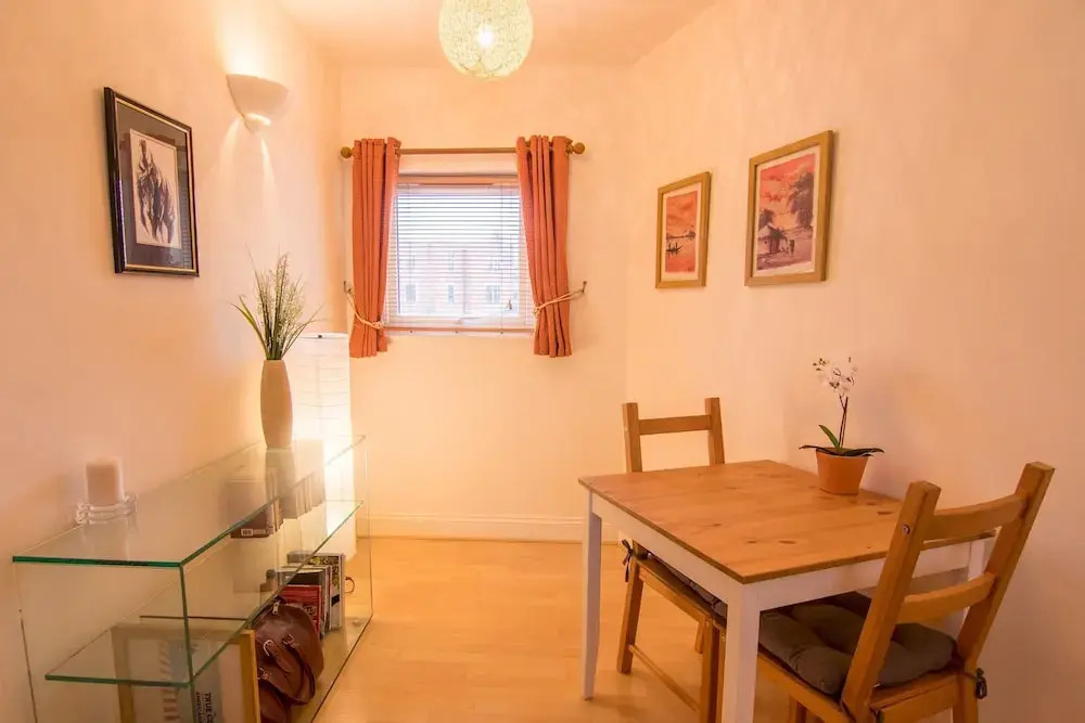 1 Bed Flat 7-min Walk From Temple Meads