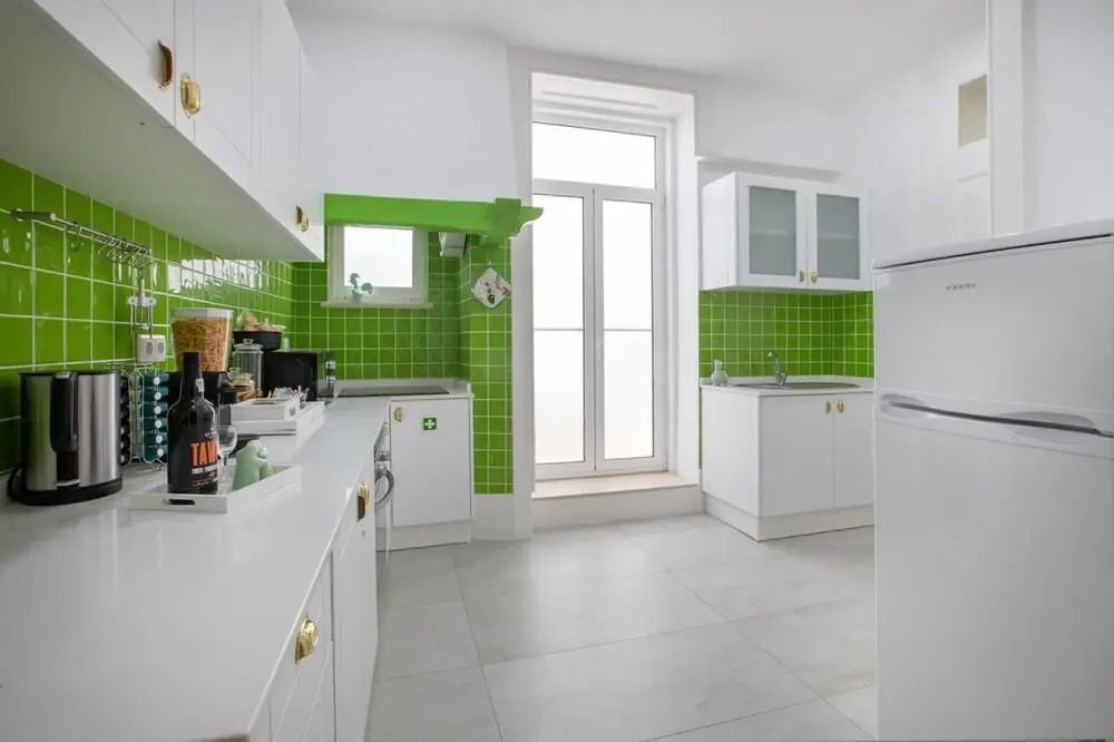 Apartment With 5 Bedrooms in Aveiro, With Wonderful City View and Wifi Near the Beach
