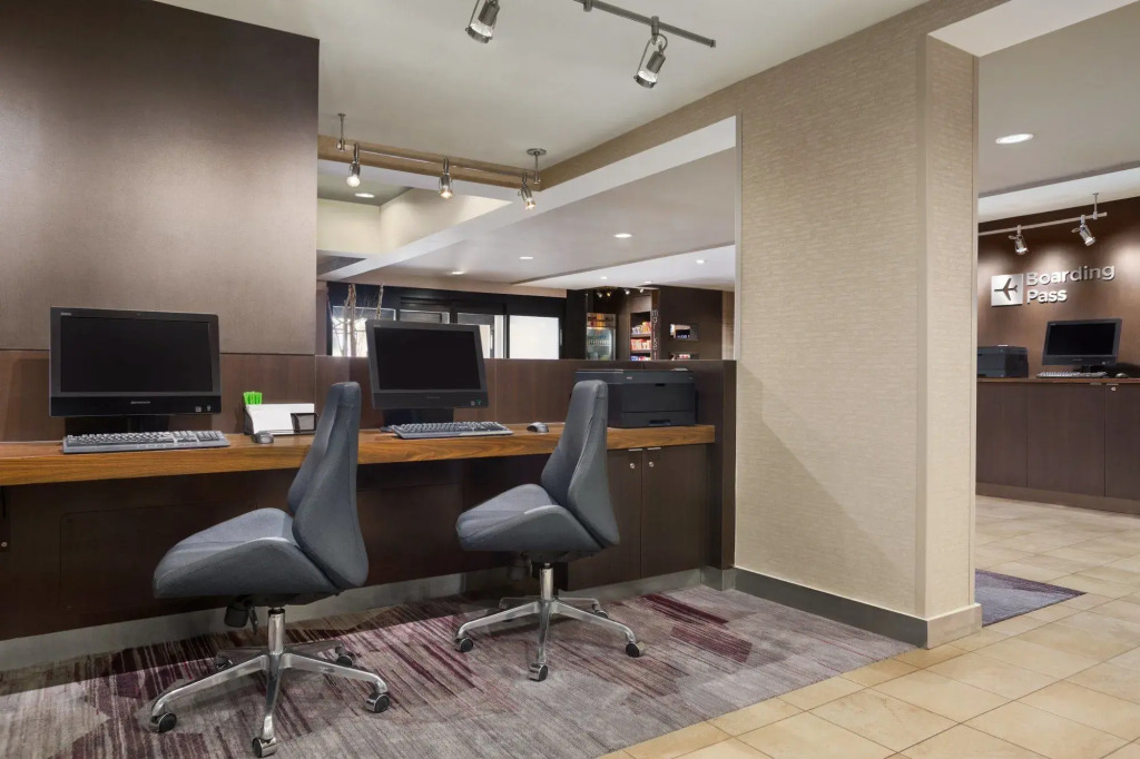 Courtyard by Marriott Springfield
