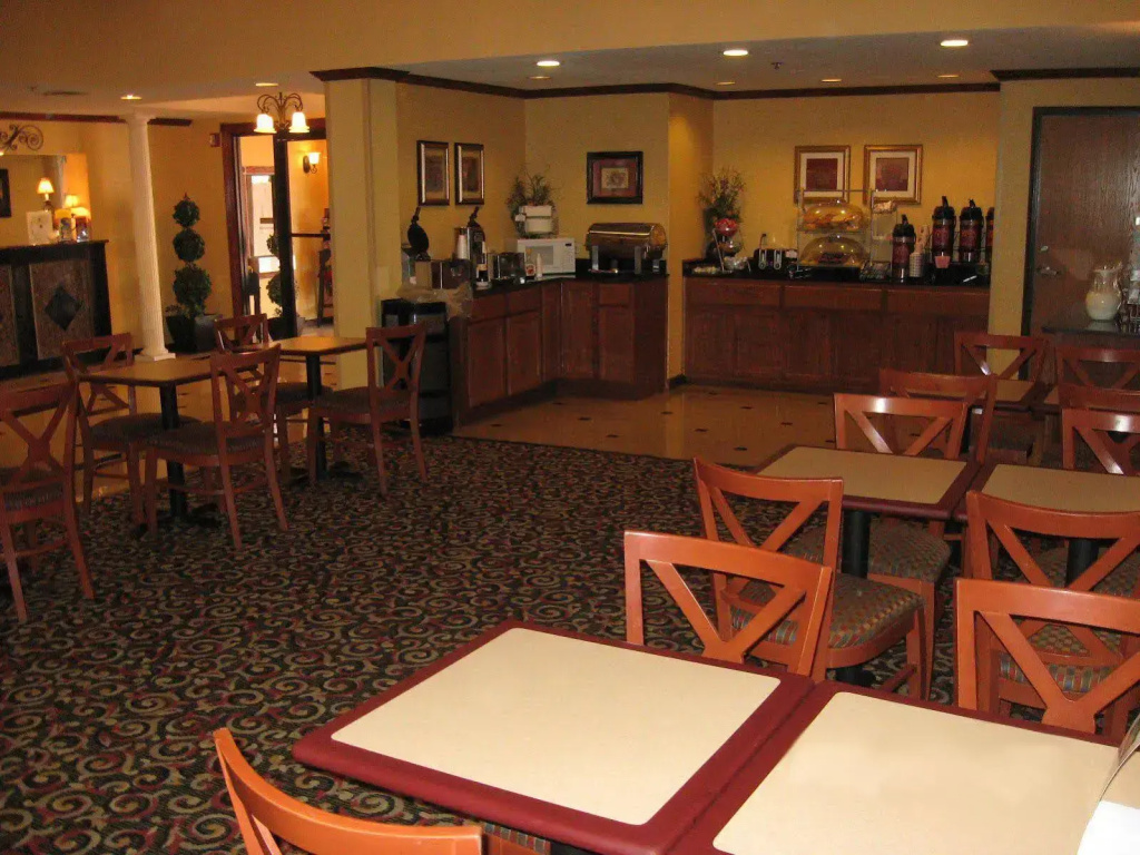 Best Western Alamo Suites