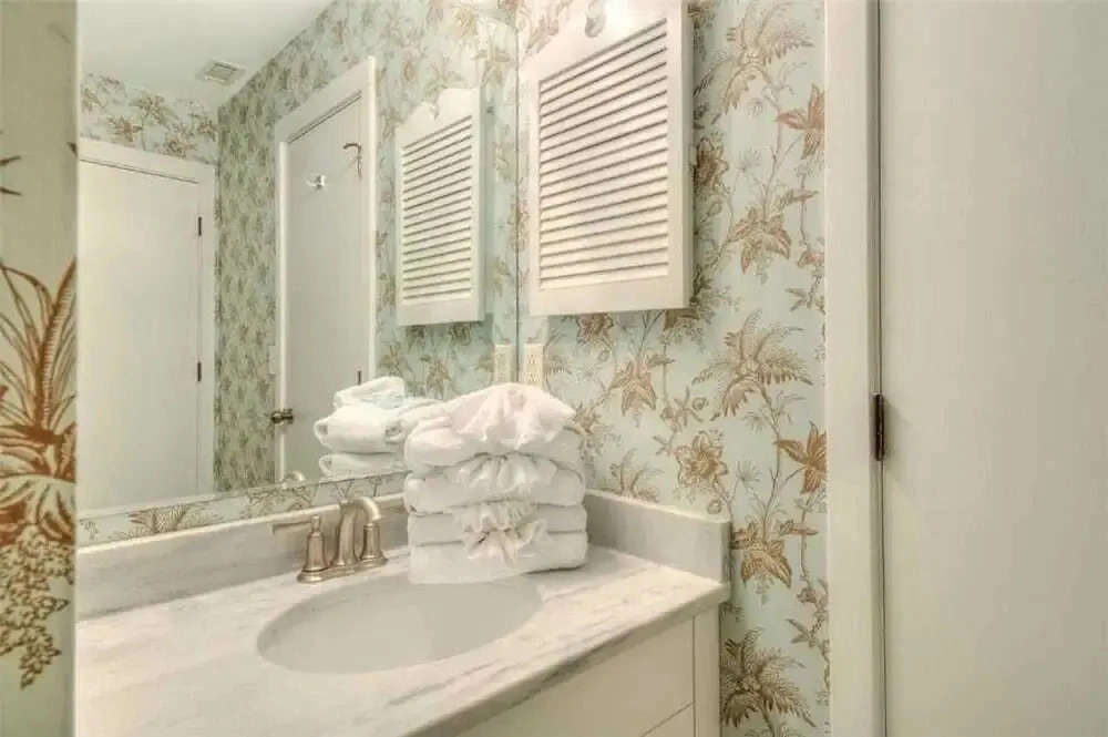 St James Park Three-bedroom Apartment 2-C