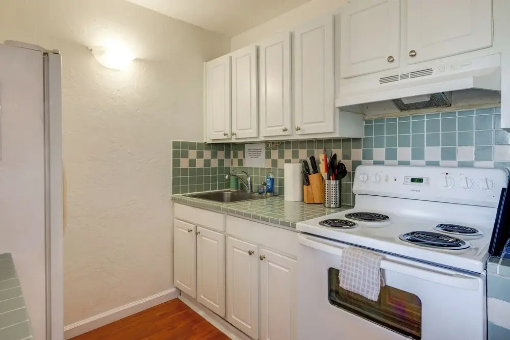Walk to Napili Bay Beach! Mtn-view Lahaina Condo