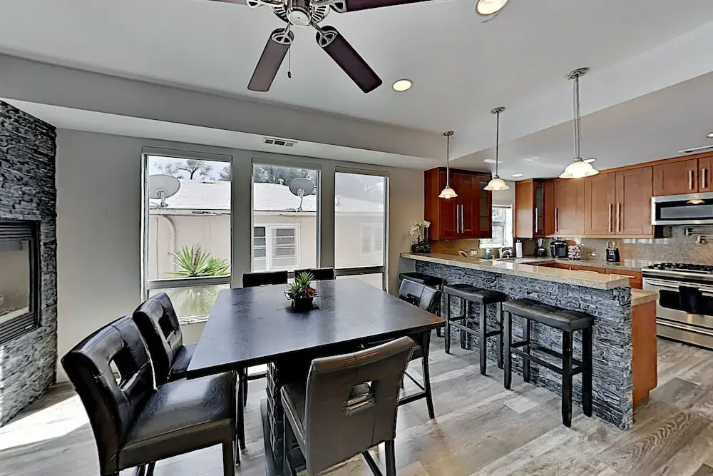 Luxe Bankers Hill Dream: Walk to Downtown & Balboa townhouse
