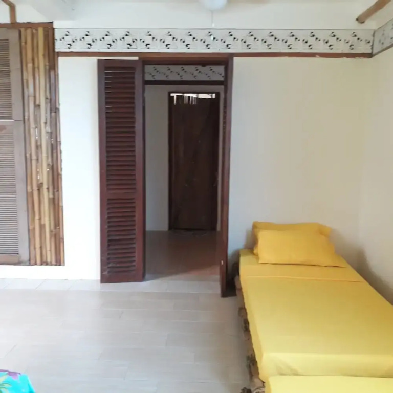 Bahay Isla Sanctuario