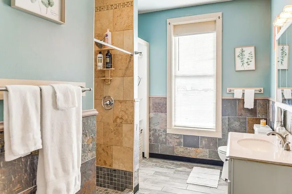 Bring a Pet: Historic Downtown Olean Apartment