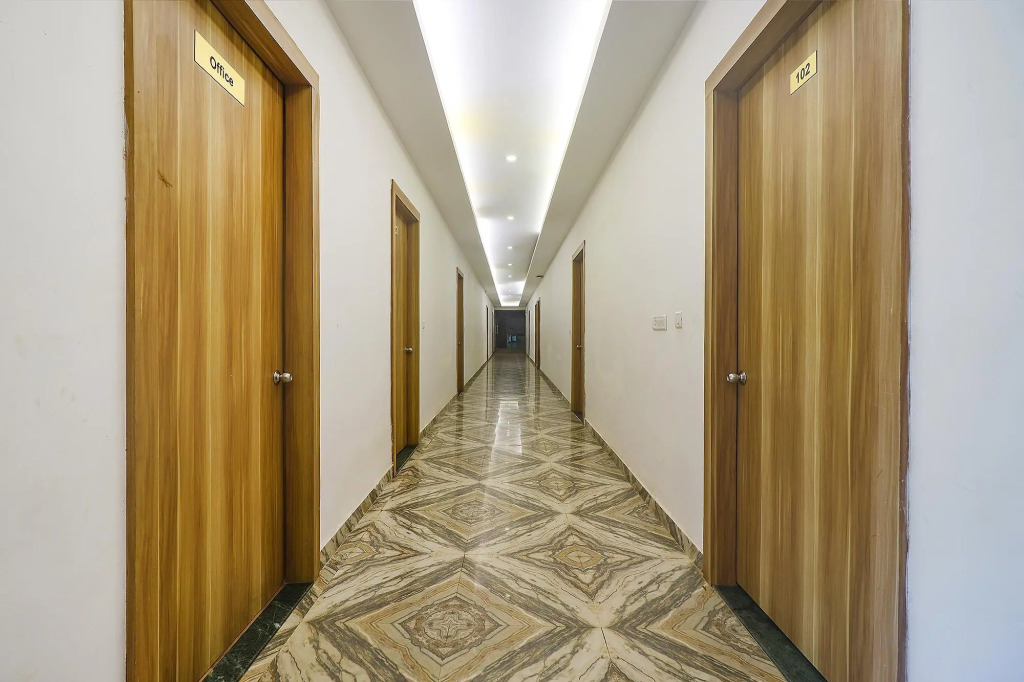 FabHotel Le Gardenia