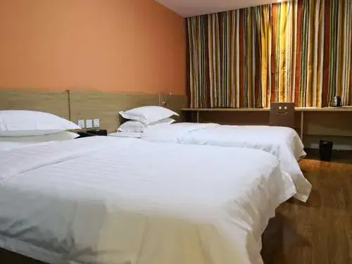 Orange Fashion Apartment Hotel Guangzhou Xiajiao Subway Station Branch