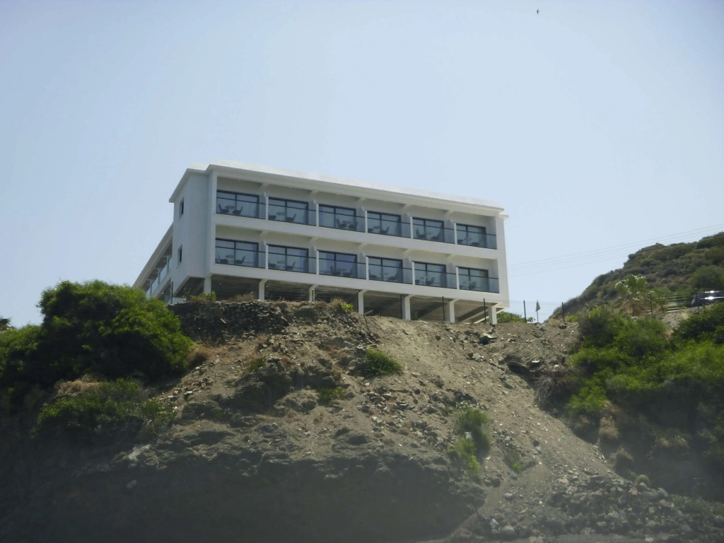 E. J. Pyrgos Bay Hotel