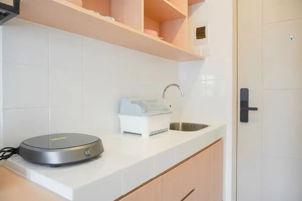 Cozy Stay Studio at 39th Floor Tokyo Riverside PIK 2 Apartment By Travelio