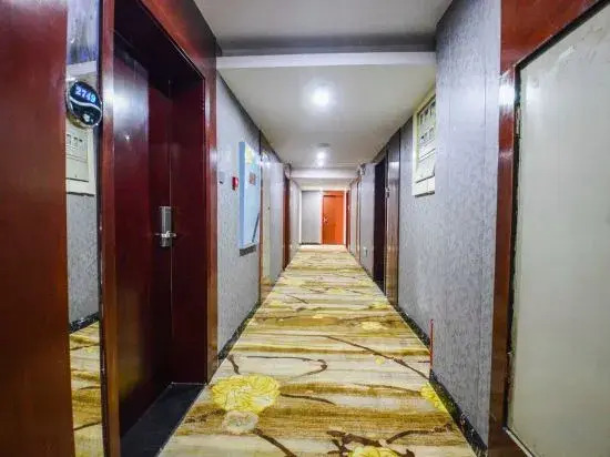 Changsha Skyscraper Business Hotel