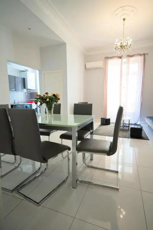 Designer Flat Nice
