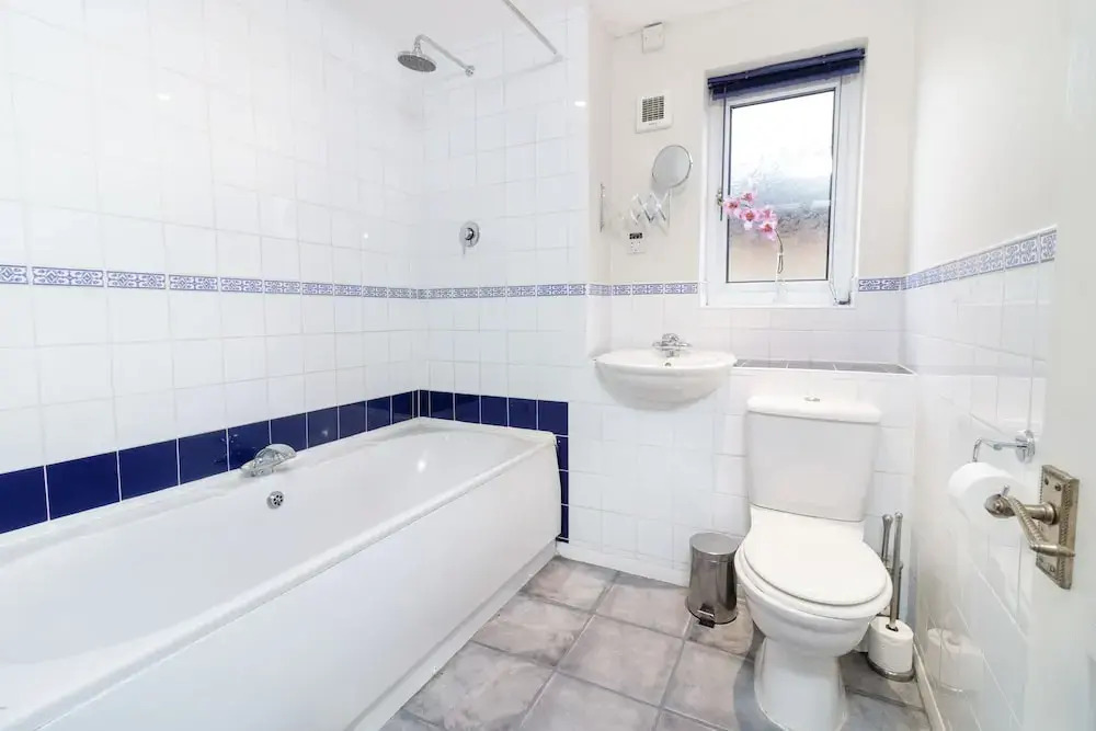 Benson Close Serviced Accommodation
