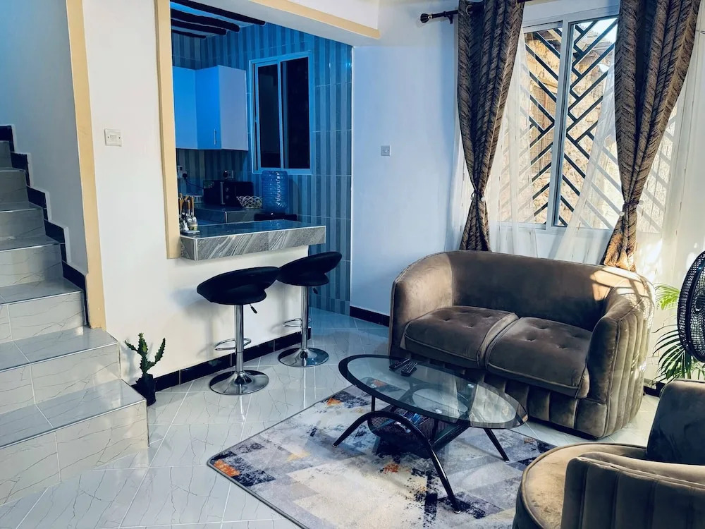 Stunning 2 Bedroom Apartment in Diani, Kenya - Perfect Beach Getaway