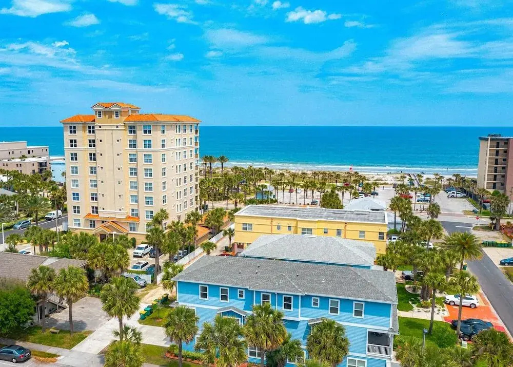 Luxury Beach House II - With Elevator