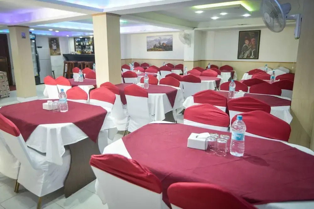 OYO 789 Hotel Shivam Plaza