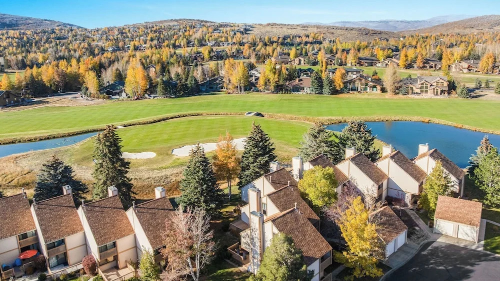 Stylish 3-story Retreat With Hot Tub & Firepit Near Park City High West Hideaway by Avantstay