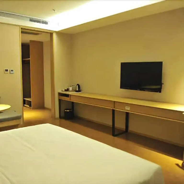 Ji Hotel